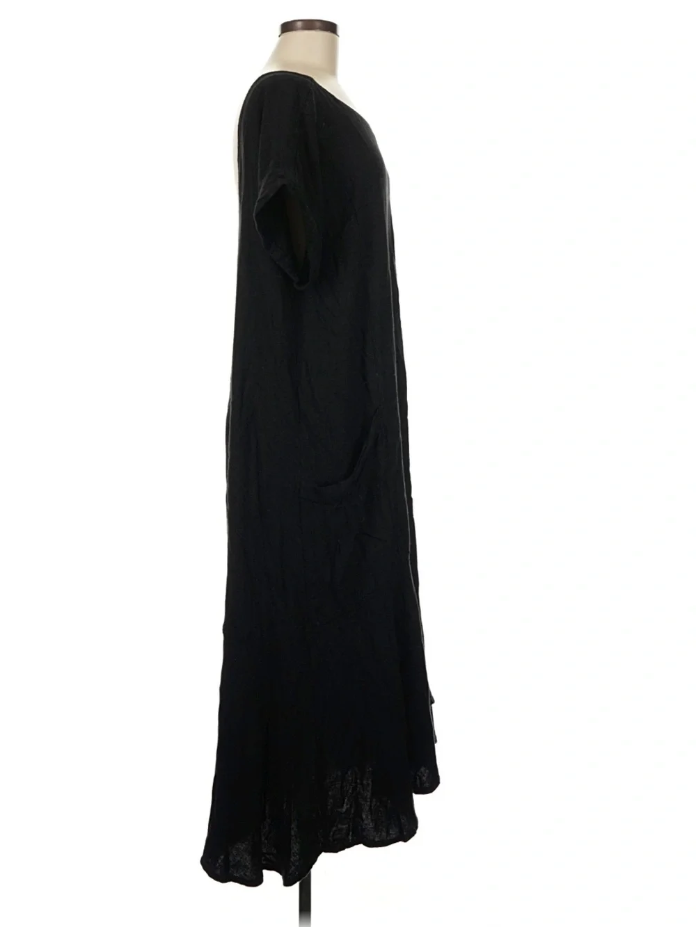 Free People Lightweight Linen Maxi Dress in Black with Side Pockets!